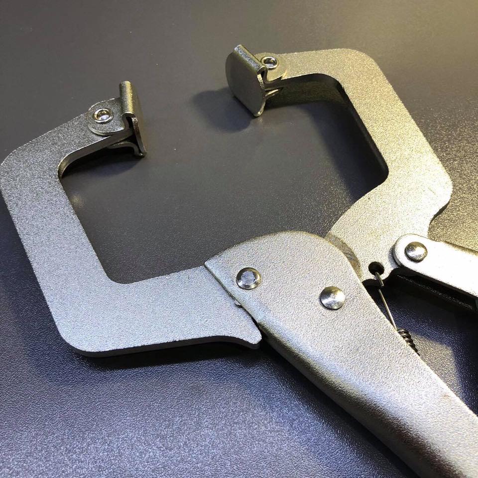 คีมล็อคตัว C ปากขยับได้ 11" ยี่ห้อ META