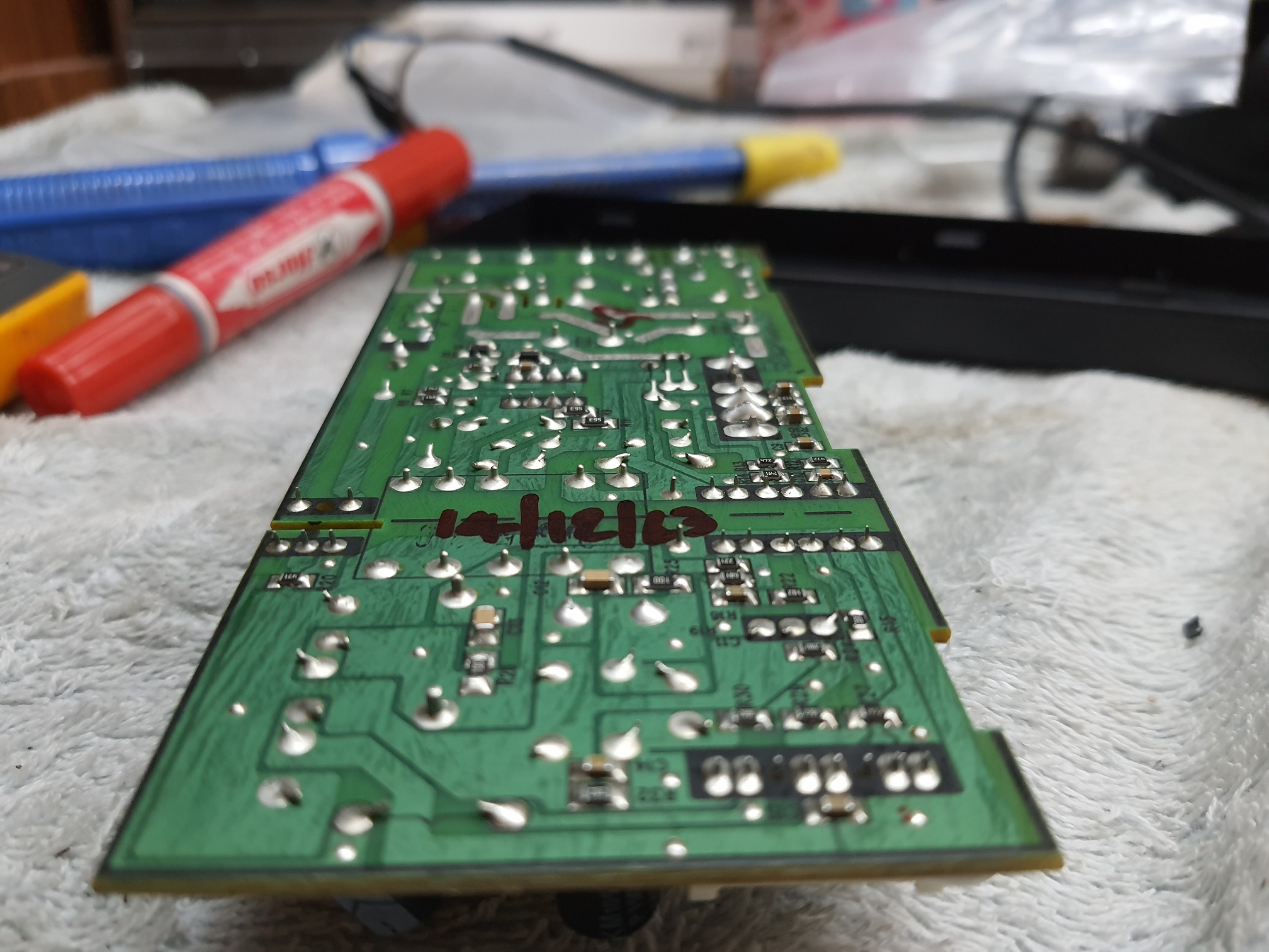 ซ่อมเครื่องฟอกอากาศ ยี่ห้อ ELECTROLUX รุ่น EAC315 อาการเปิดไม่ติด