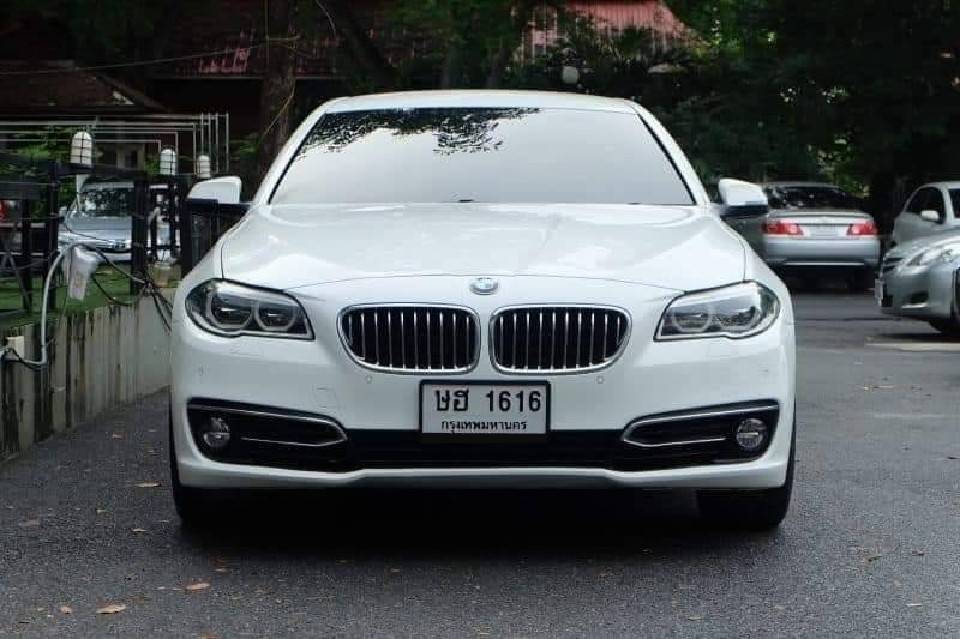 BMW 528i LCi Luxury ปี2015