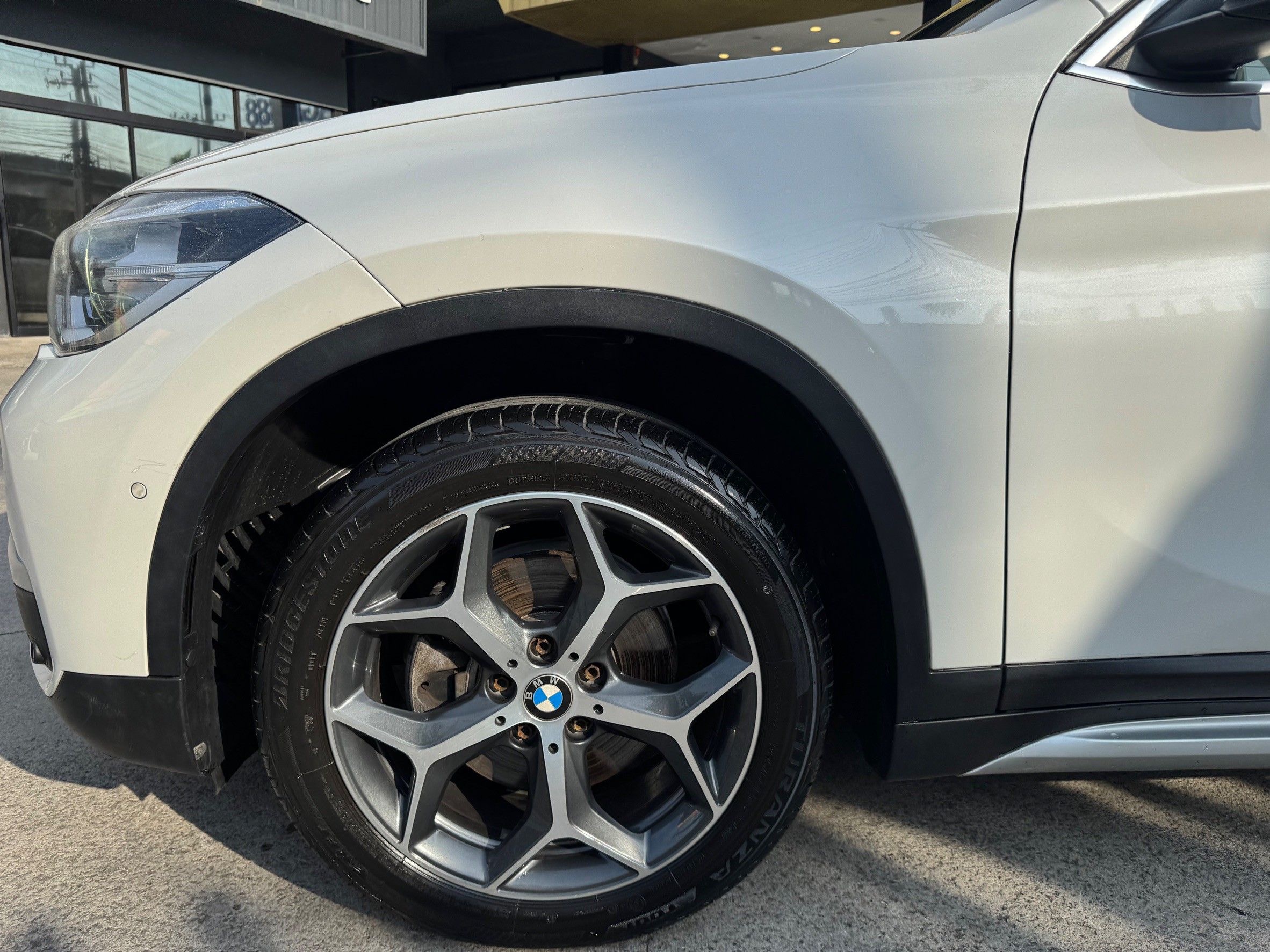 BMW X1 S Drive 1.8 i XLine สีขาว ปี2017