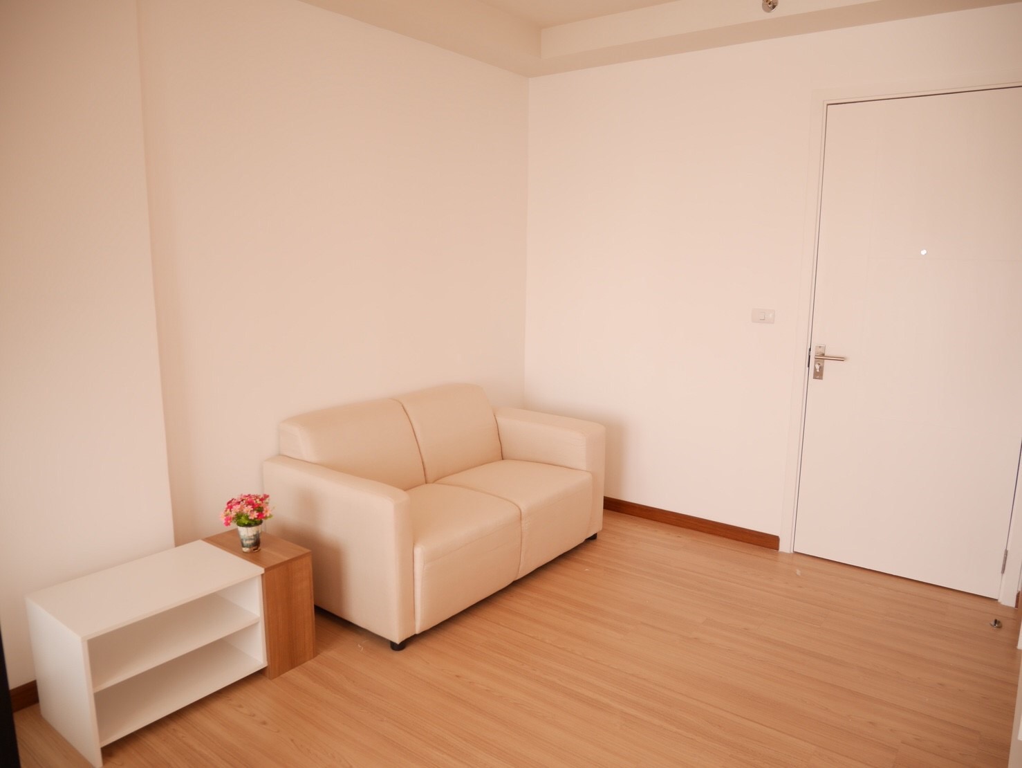 ให้เช่า J Condo สาทร-กัลพฤกษ์ ชั้น15 วิวสวยลมดีสุด