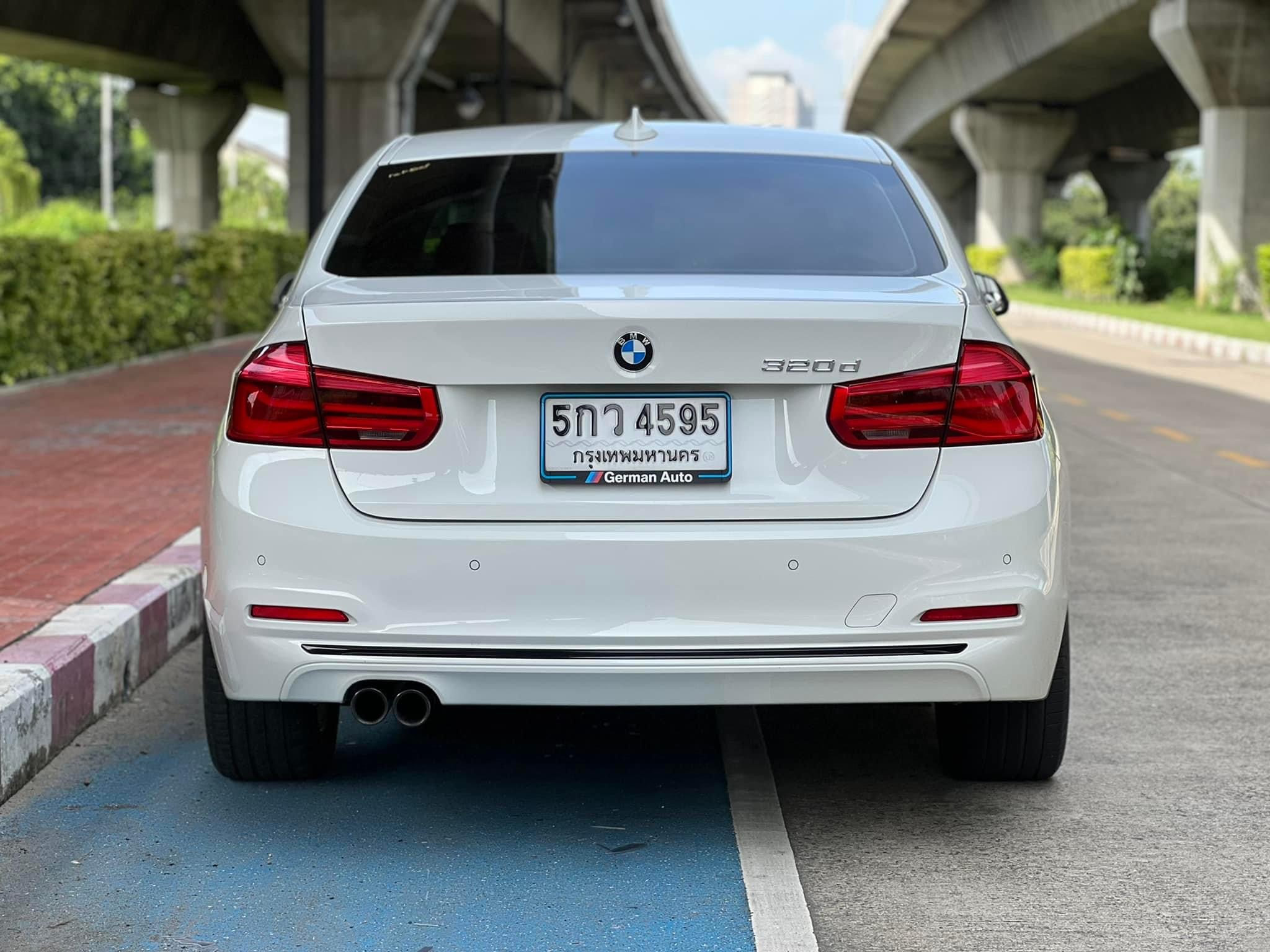 BMW 320d Sport 2.0 F30 *LCI* ปี 2016