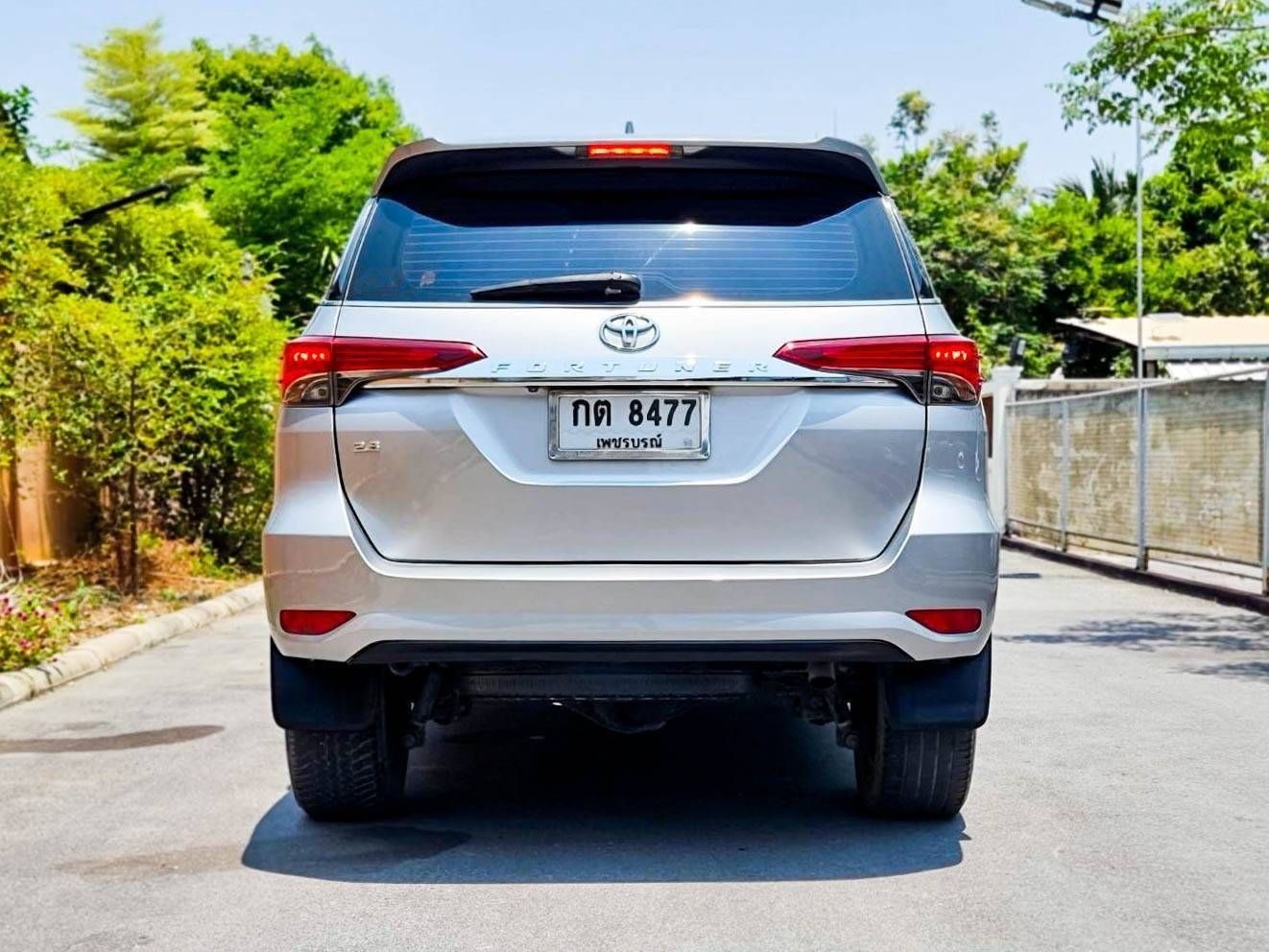 TOYOTA FORTUNER 2.8 V 2WD ปี2016