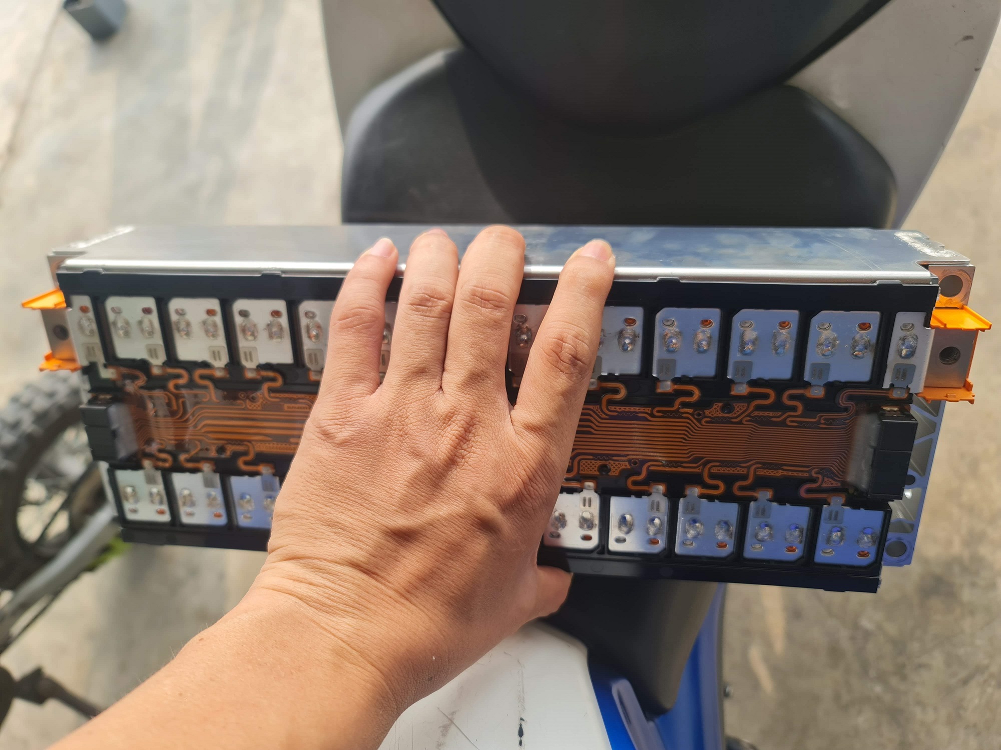Sunwoda 5.9Ah 24s 1p เต็ม 100.8v เหมาะสำหรับ รถไฟฟ้าขนาดเล็ก แต่ต้องการความแรง จ่ายกระแสได้ 50C
