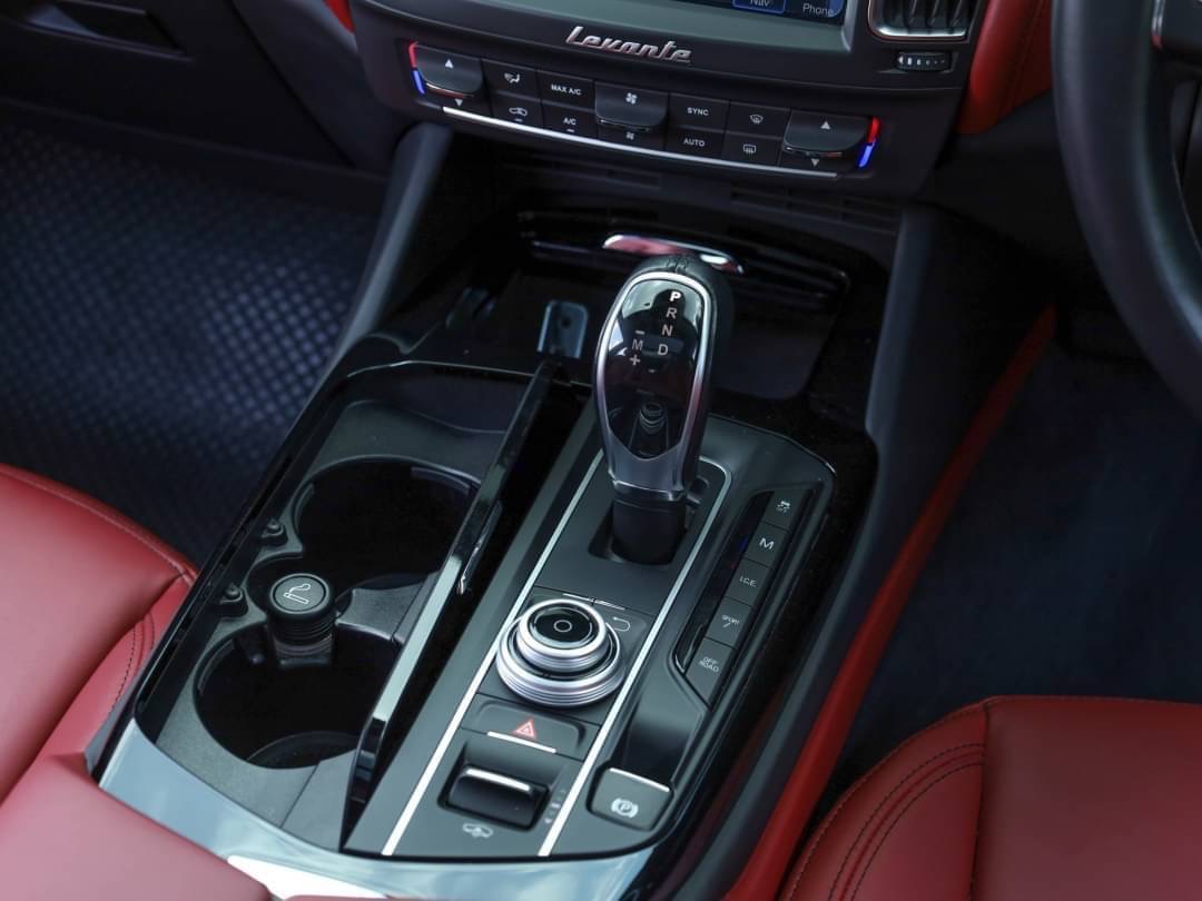 Maserati Levente Diesel Granlusso 3.0 ปี 2018