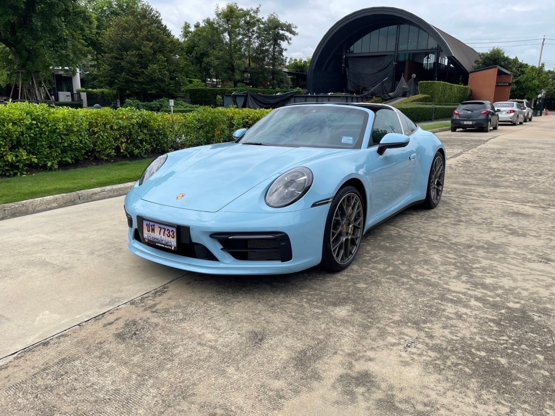 Porsche 911/992 Targa 4S สีพิเศษ CUSTOM COLOUR BLUE PASTEL (GULF BLUE) ปี 2021
