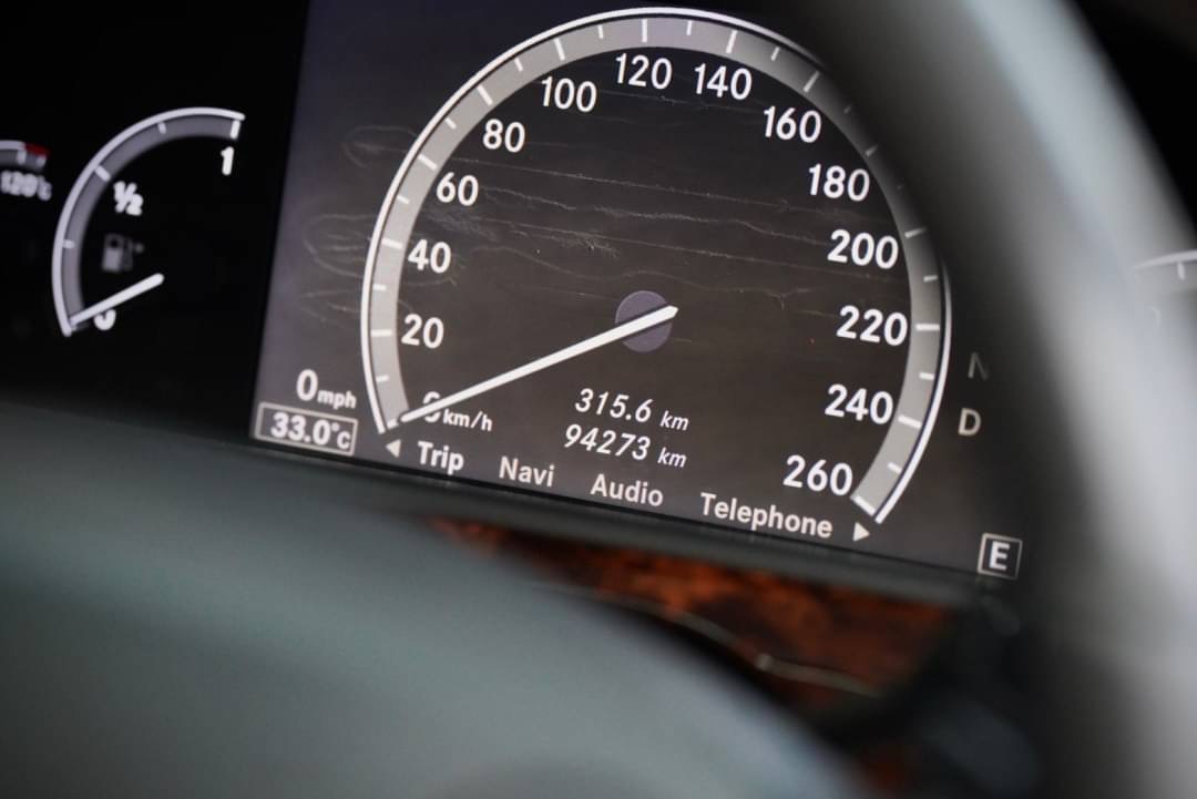 Benz S300L W221 ปี 2011