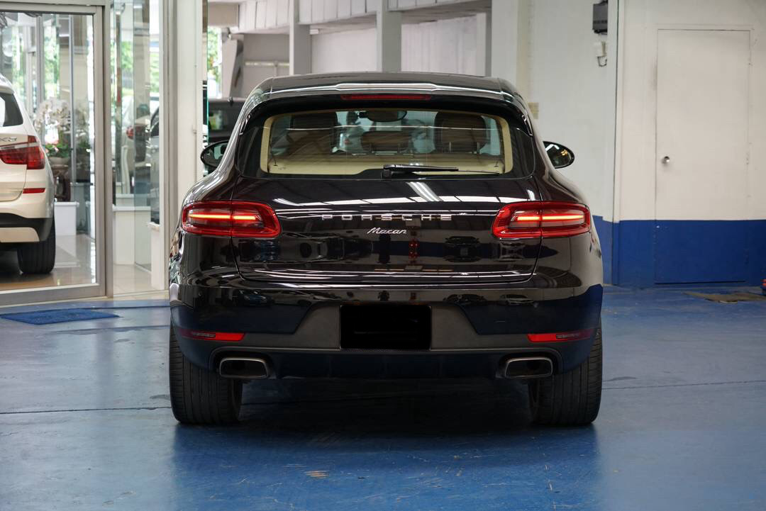 Porsche Macan 2.0 4WD ปี 2014