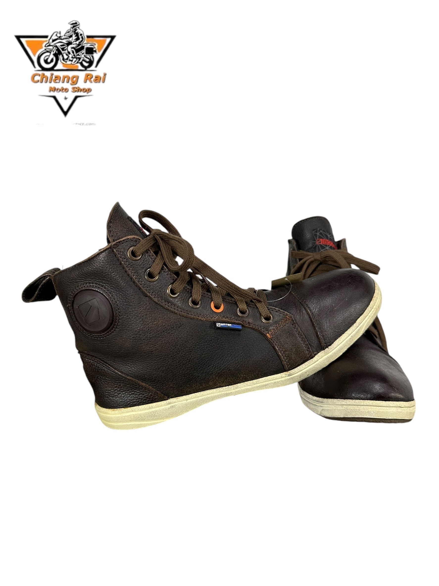 รองเท้าขี่มอเตอร์ไซด์( มือสอง) RCBS-856 Size ขนาดจากป้าย 44:EUR / 9:UK / 28:Cm.(BOOSTER)