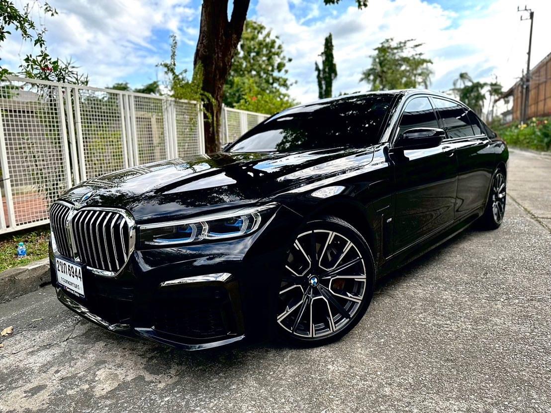 BMW 745le M Sport 3.0 V6 ปี 2022