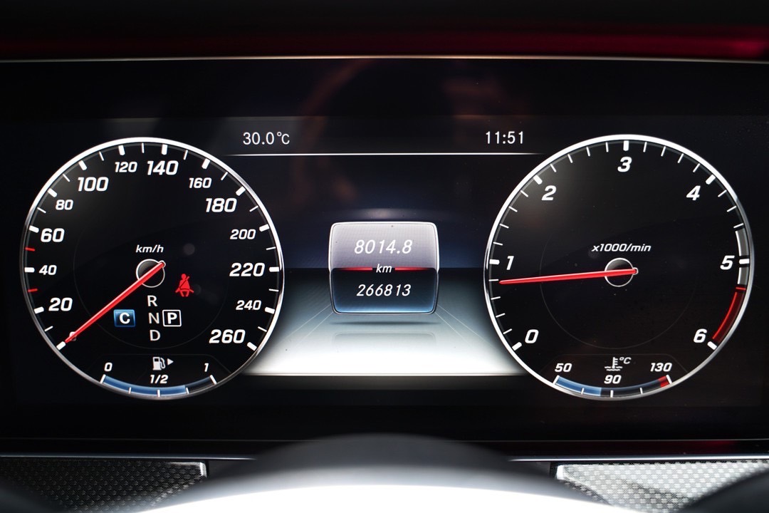 Mercedes Benz E220d AMG Dynamic W213 ปี 2017