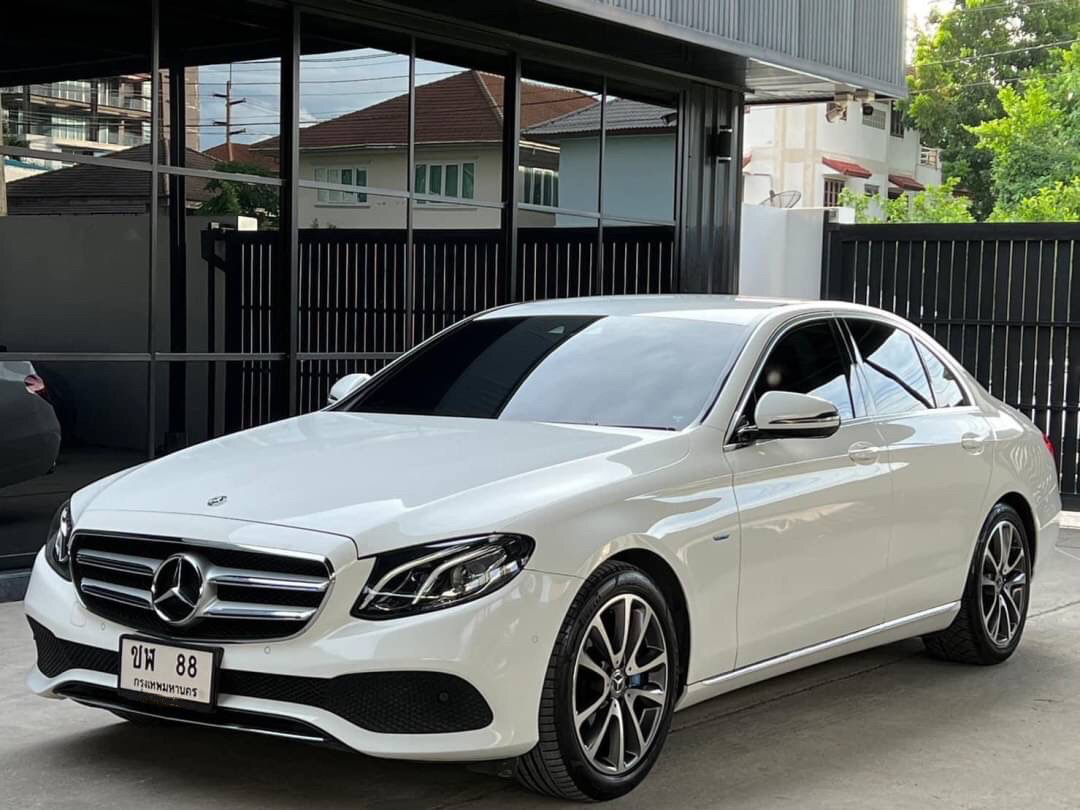 Mercedes Benz E350e ปี 2018