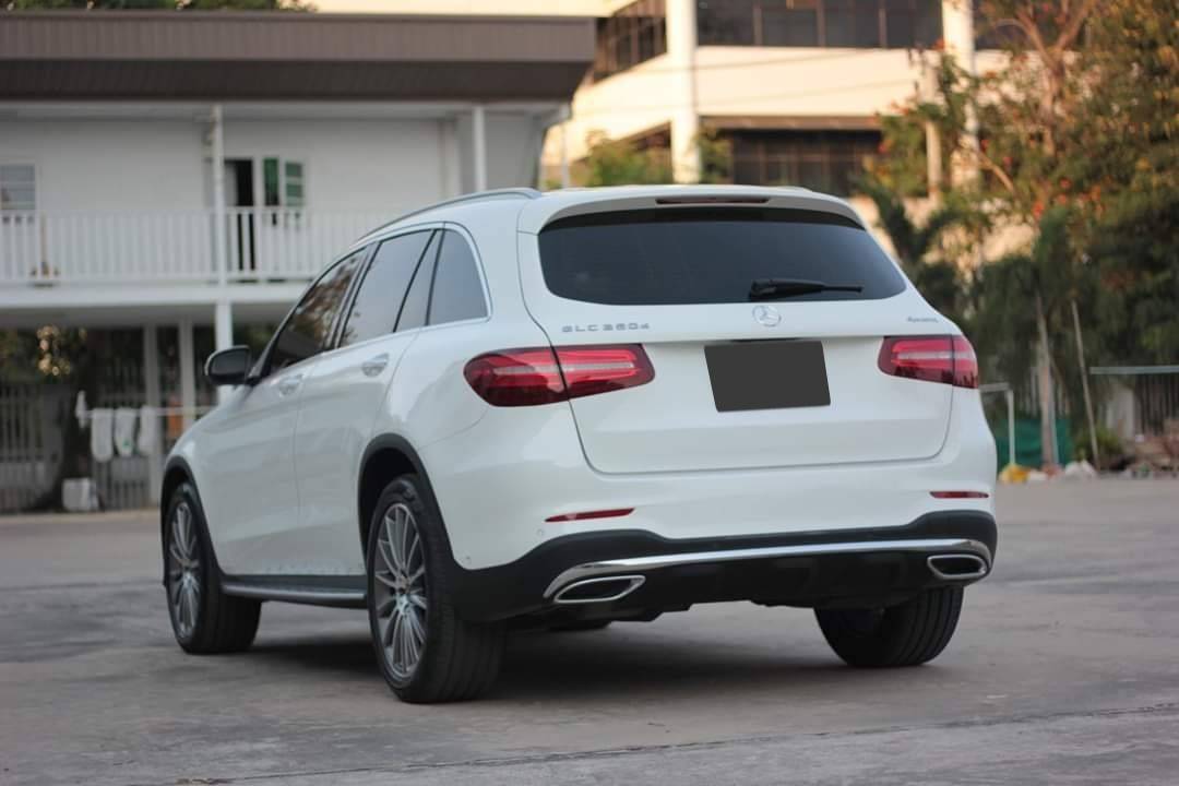 Mercedes-Benz GLC250d AMG ปี 2017