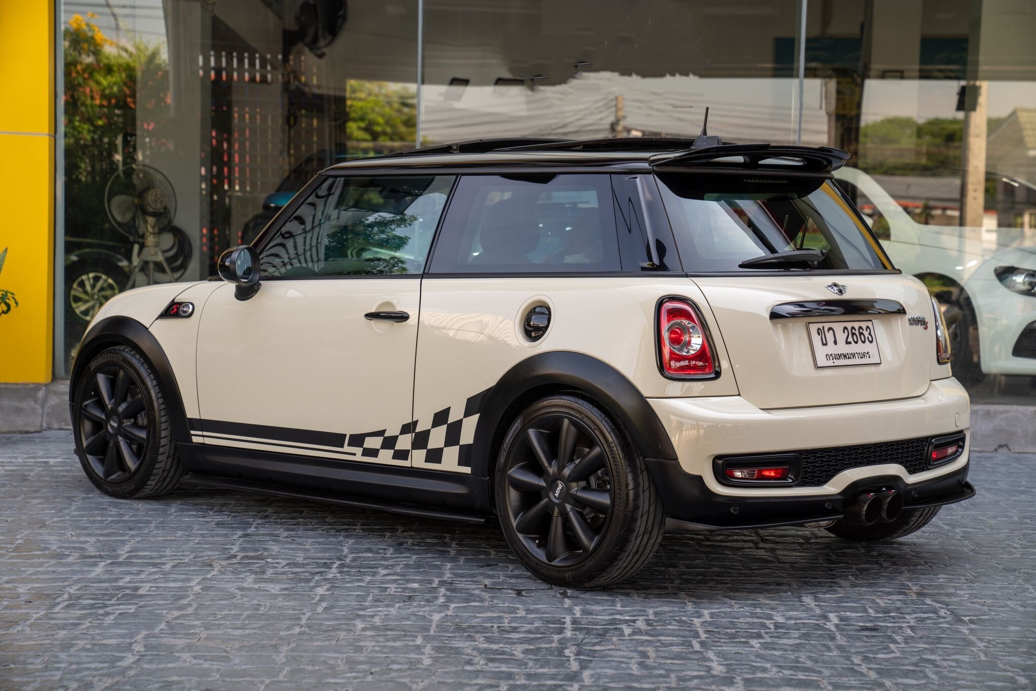 Mini Cooper S R56 ปี 2013