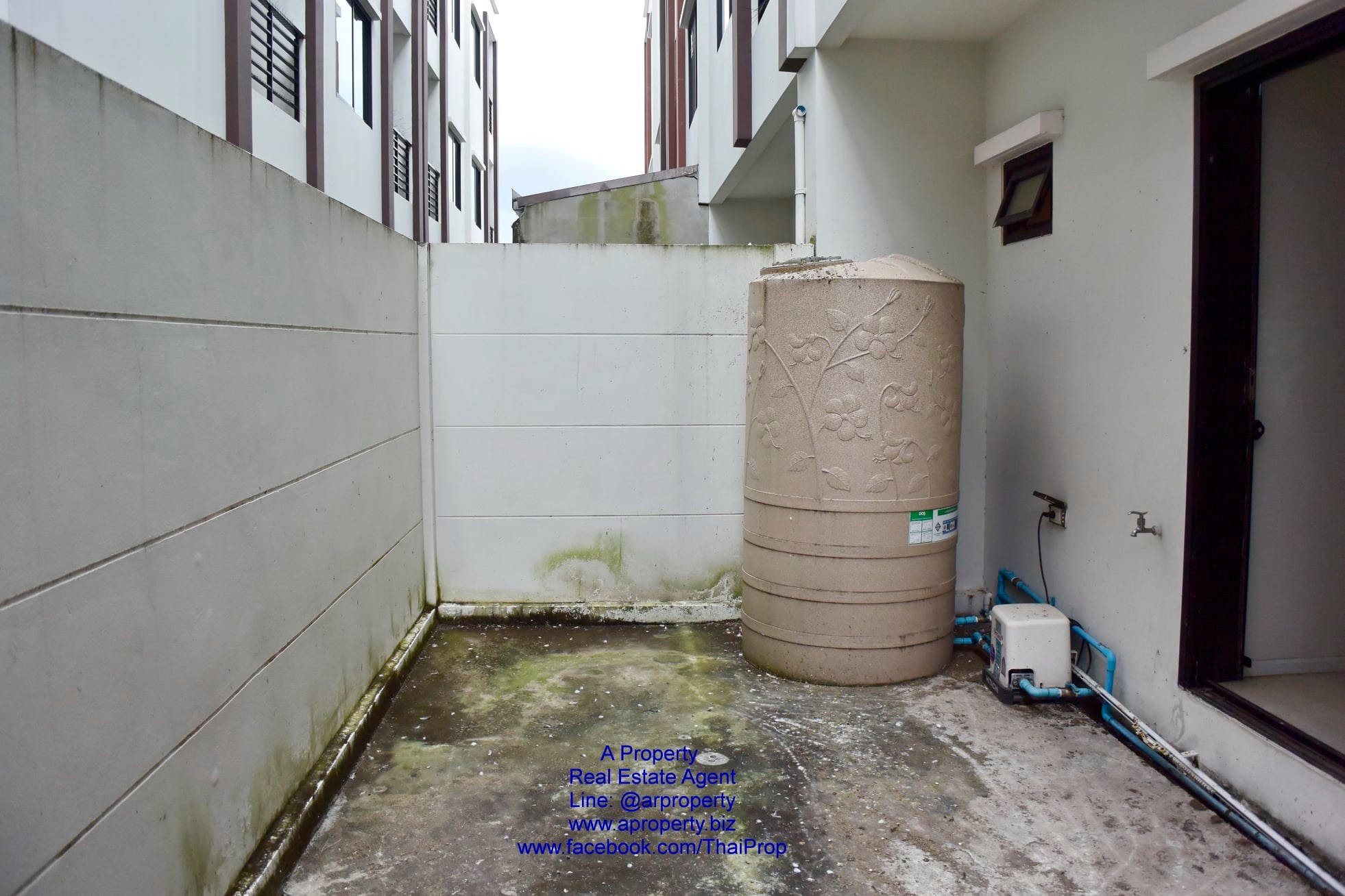 ขายทาว์โฮม 3 ชั้น กลางเมืองปทุม