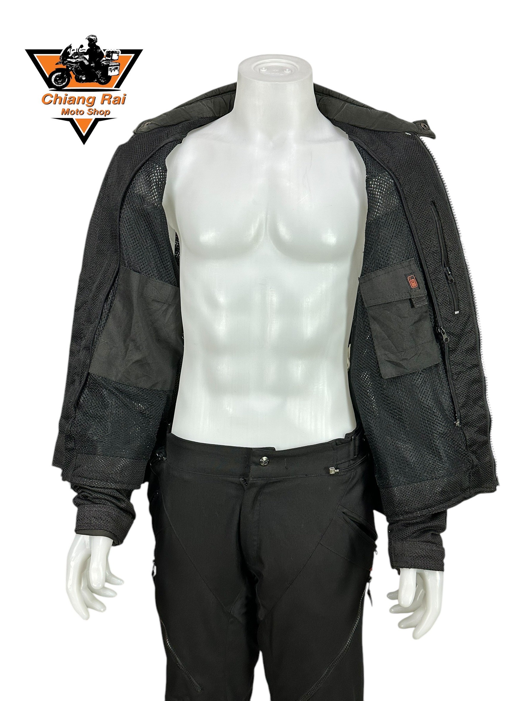 เสื้อขี่มอเตอร์ไซด์( มือสอง) RCSA 992 : อก 48" ยาว 27" (L) **FULMER**