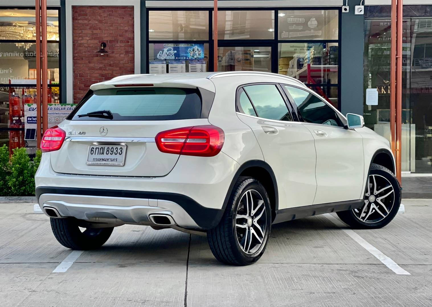 Mercedes Benz GLA200 AMG ปี 2017