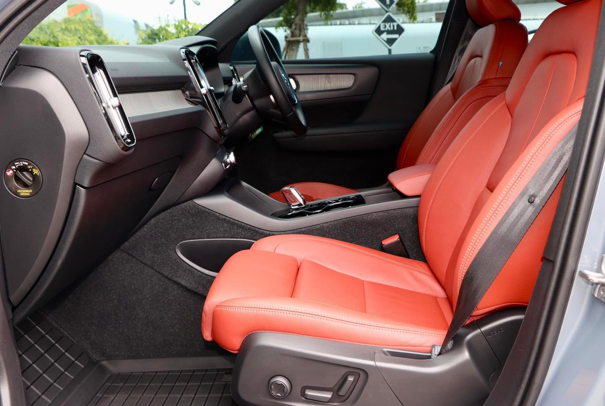 VOLVO XC40 2.0T5 Inscription ปี2021