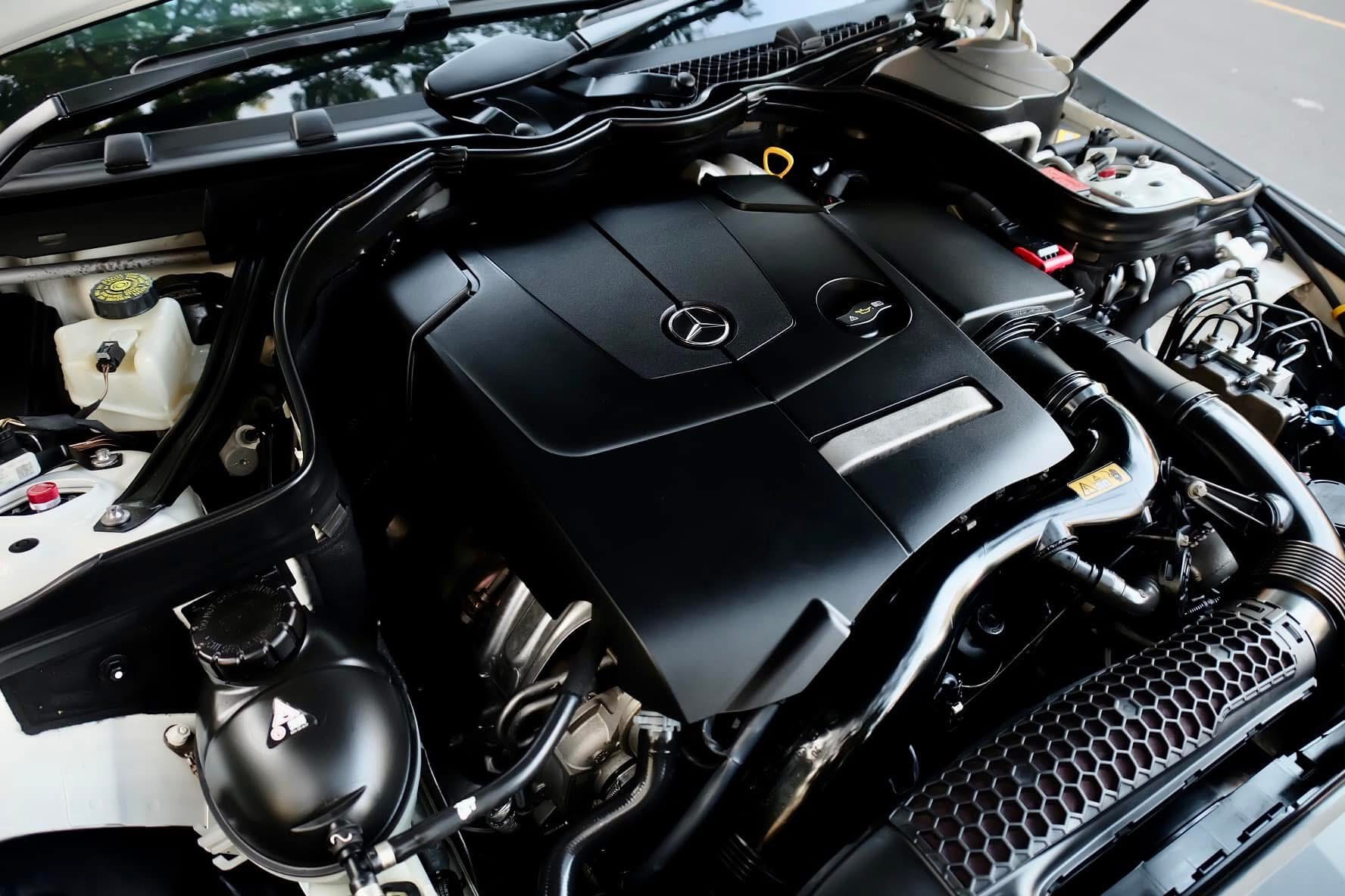 Mercedes Benz E200 Facelift AMG Dynamic ปี 2014