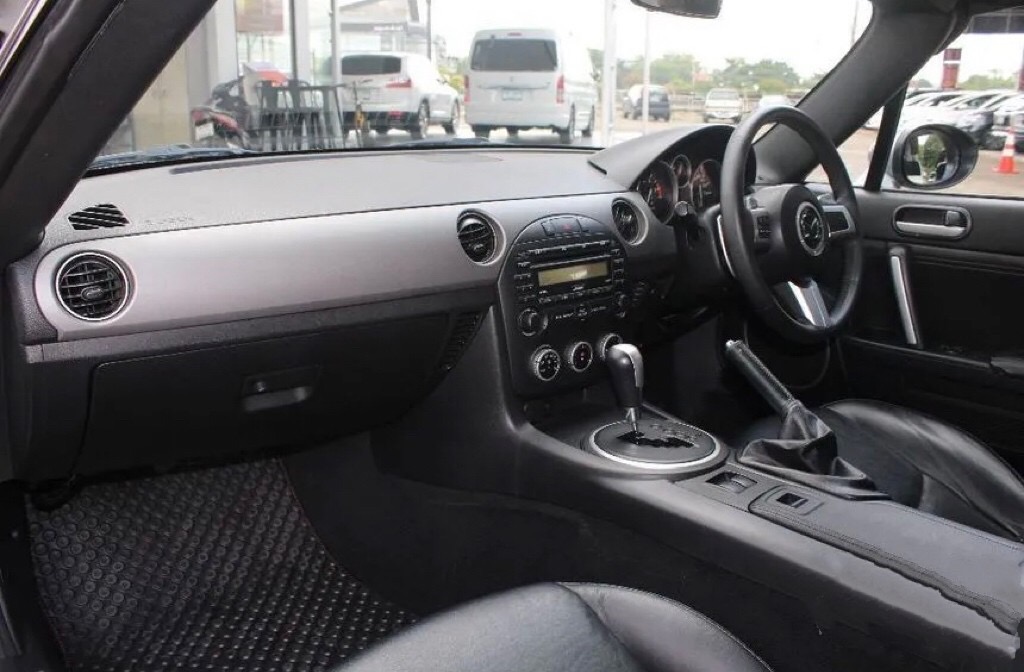 Mazda MX-5 2.0 (ปี 05-15) Convertible ปี 2010