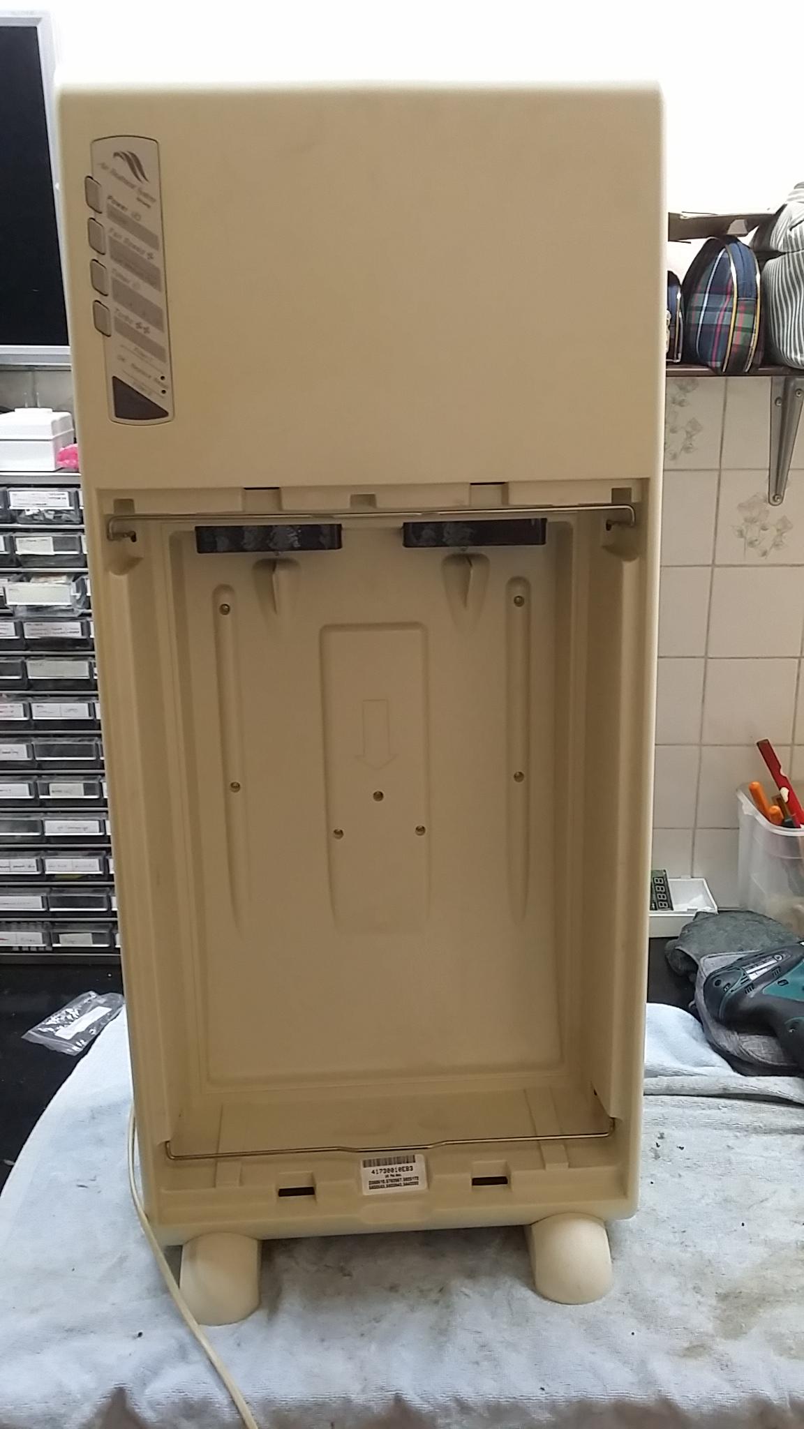 ซ่อมเครื่องฟอกอากาศ ยี่ห้อ AMWAY รุ่น E-2526 อาการเปิดไม่ติด