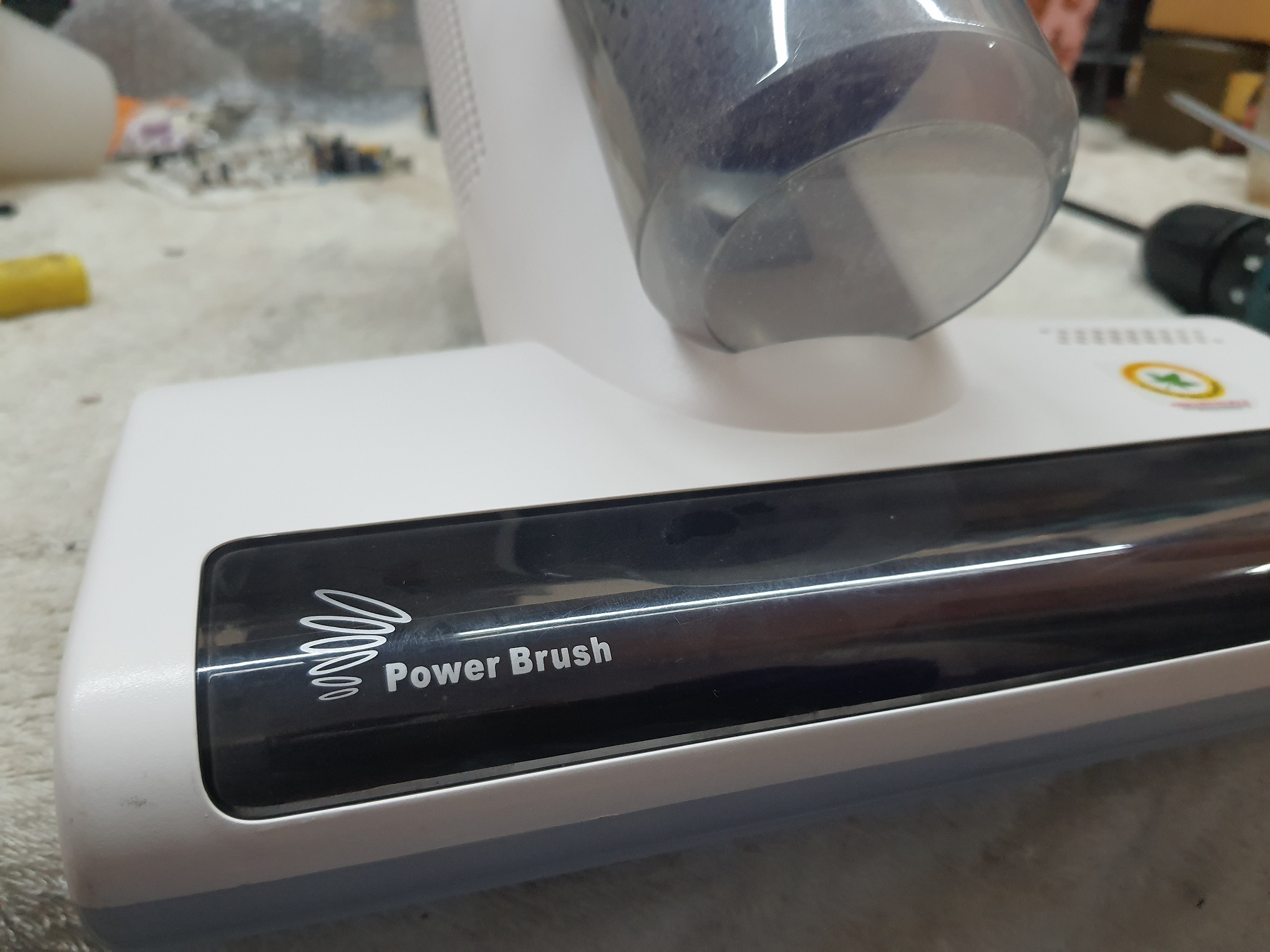 ซ่อมเครื่องดูดไรฝุ่น ยี่ห้อ JIMMY รุ่น JV11 อาการแสง UV ไม่ออก