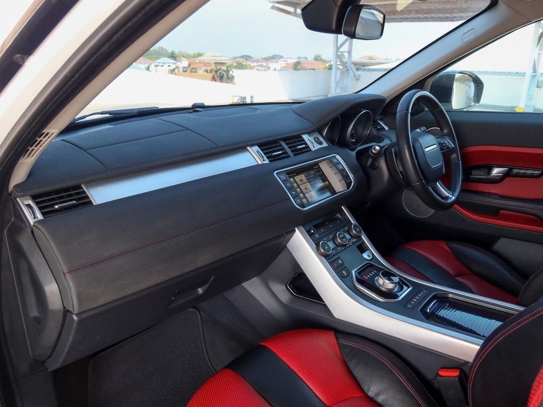 Land Rover Range Rover Evoque 2.2 SD4 Dynamic ปี 2016