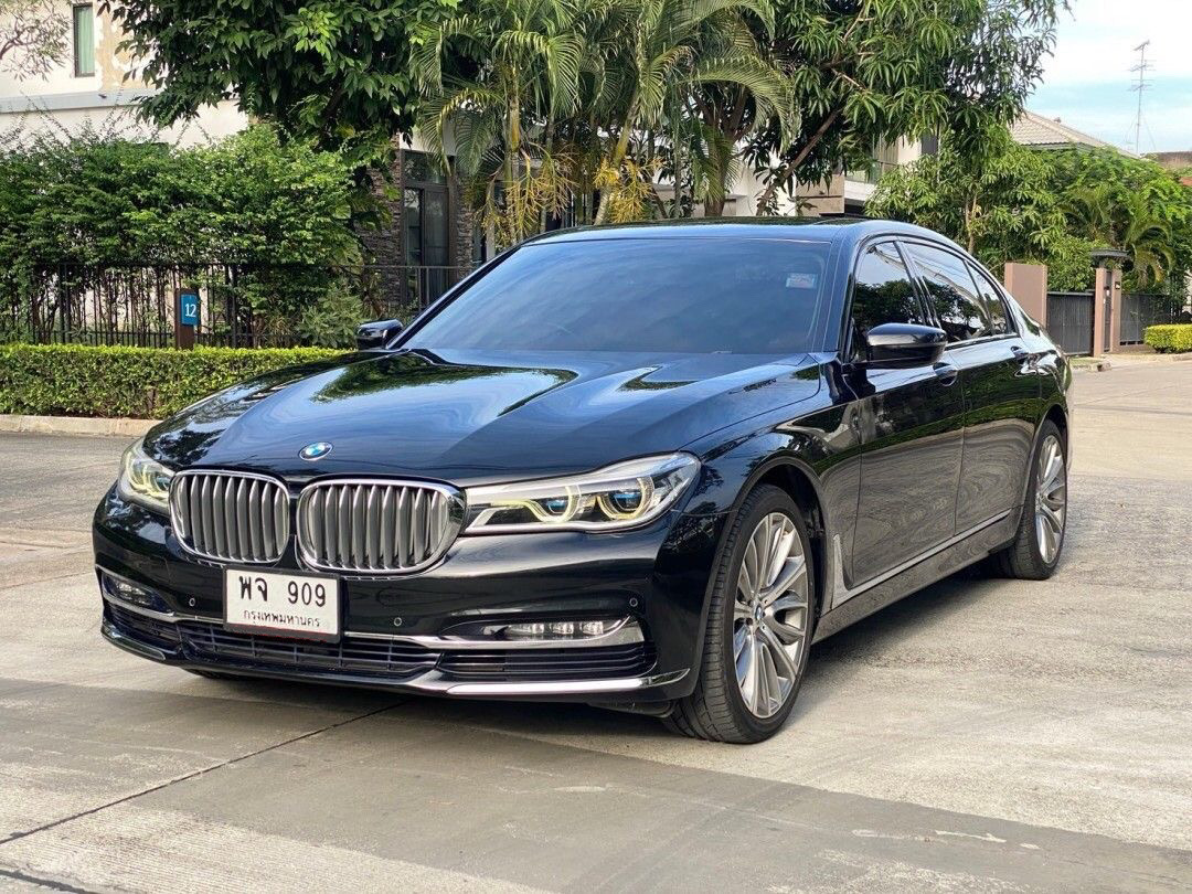 BMW 740LI สีดำ ปี 2016