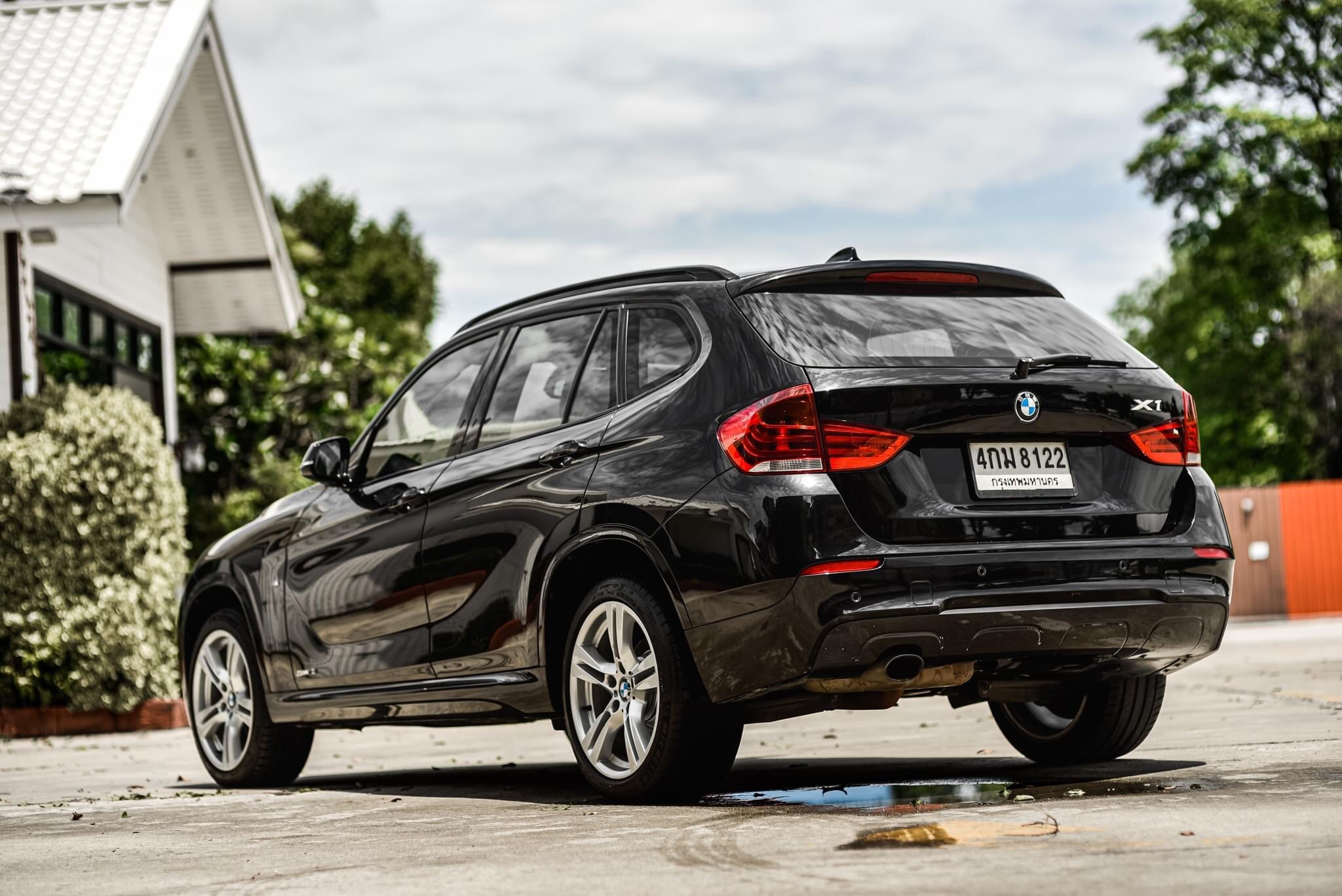 BMW X1 sDrive18i Msport LCI ปี 2015