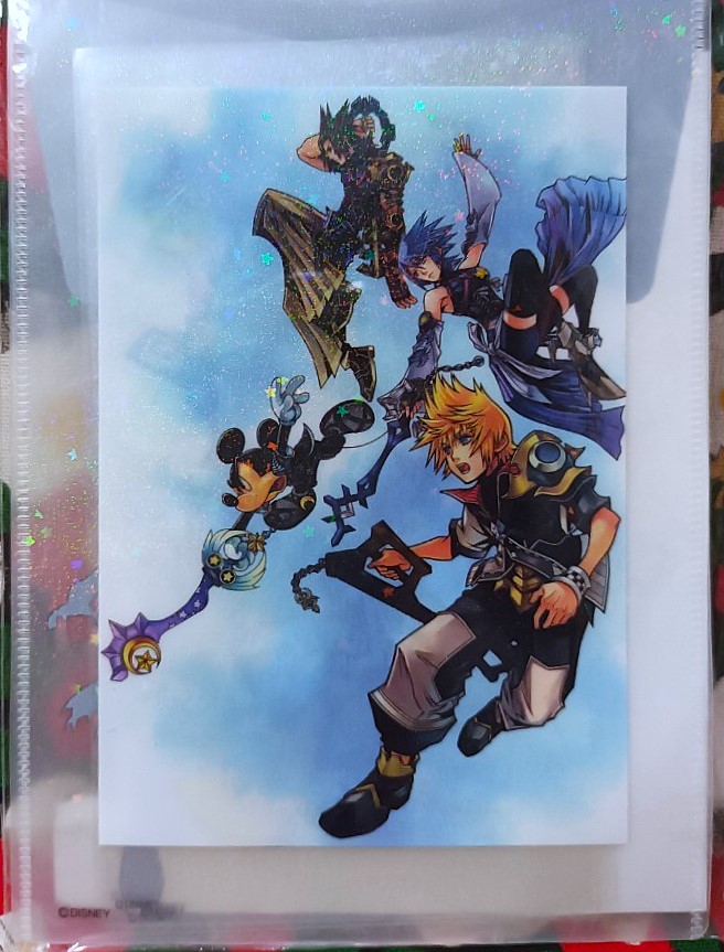 Set Sticker Kingdom Hearts x Disney Mickey mouse set สติ๊กเกอร์ + กระเป๋าเก็บ วิบวับ มิกกี้เม้าส์ โดนัลด์ดักซ์ กูฟฟี่ ของแท้จาก disney store ดิสนีย์สโตร์ ญี่ปุ่นสวยมากๆค่ะ MADE IN JAPAN Size : 12 x 16.5 cm