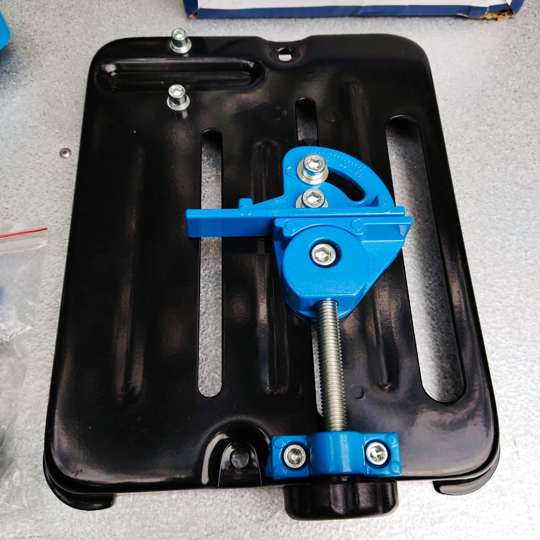 แท่นจับหินเจียร OSUKA OK-6103