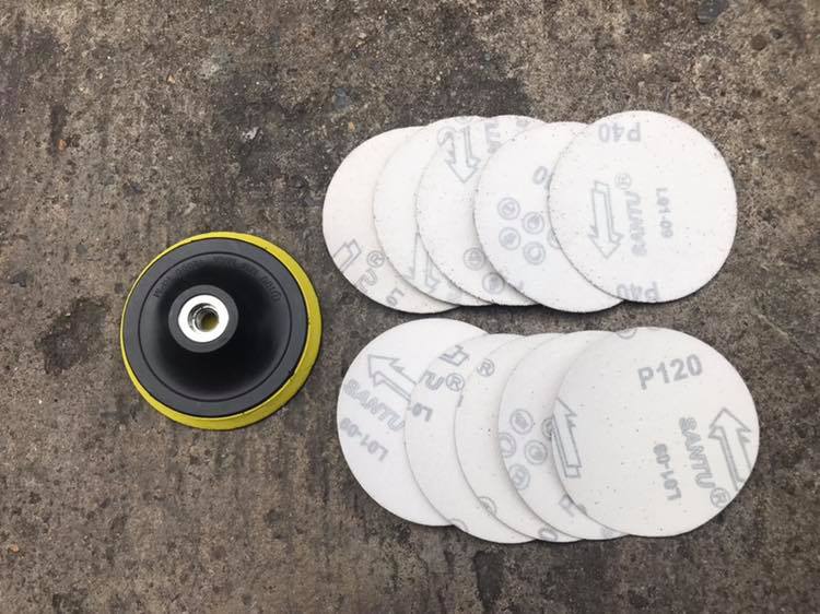 แป้นขัดกระดาษทรายตีนตุ๊กแก 4นิ้ว