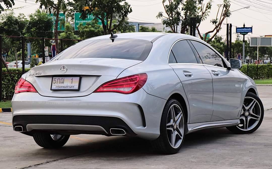 Mercedes-Benz CLA 250 AMG Sport Package ปี 2015