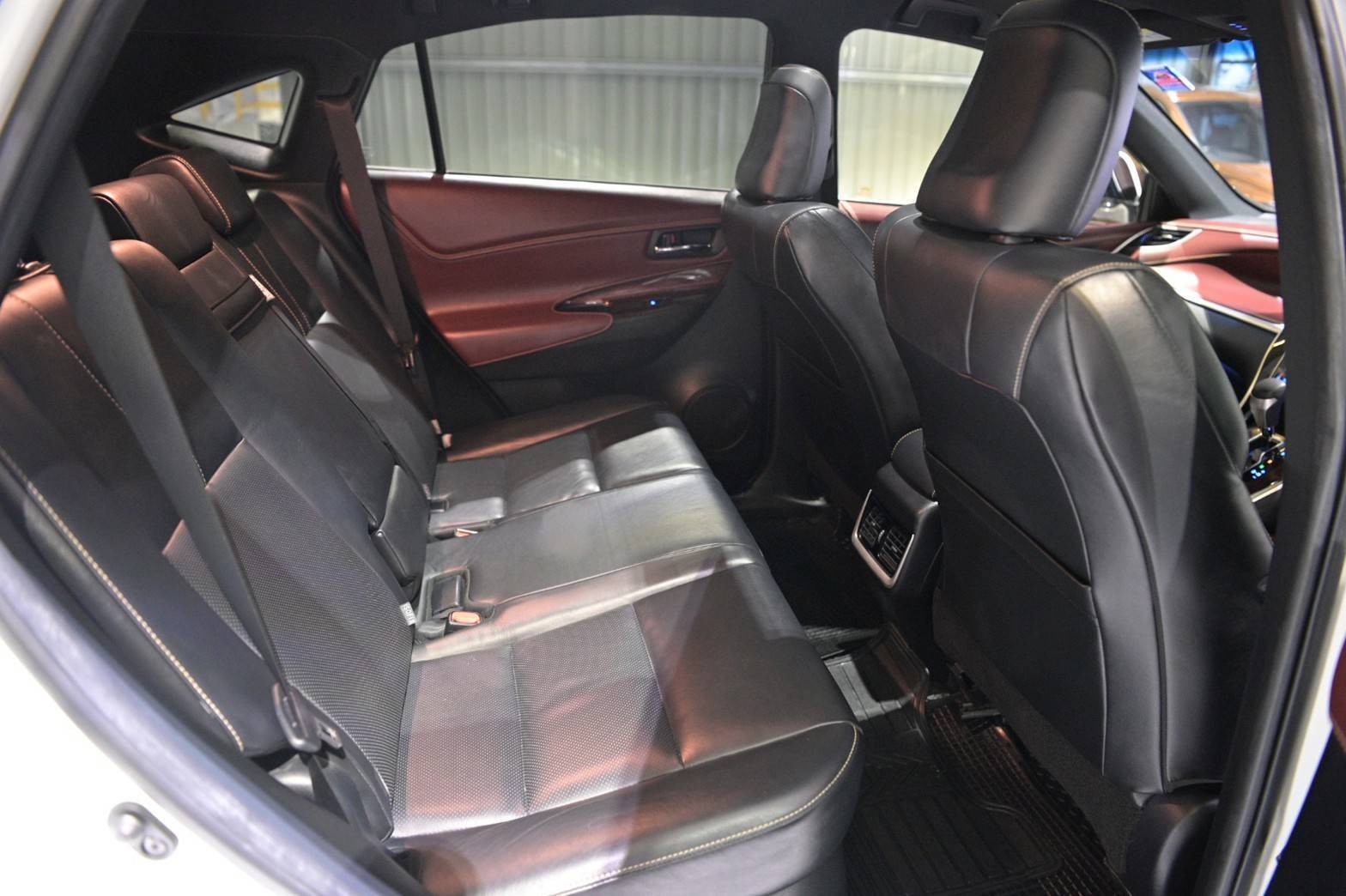 TOYOTA HARRIER 2.0 เบนซิน ปี 2014