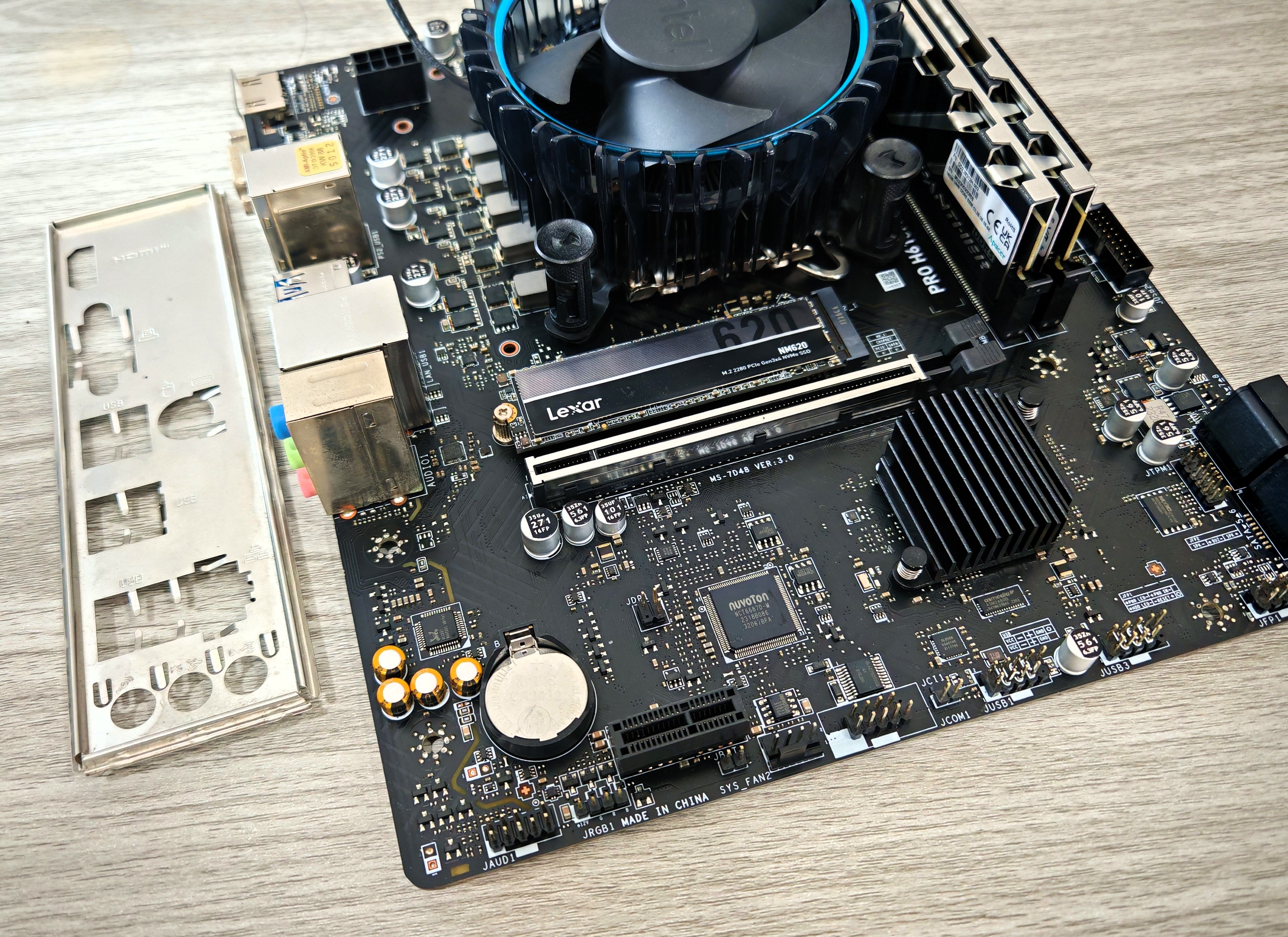 เซ็ตมัดรวม บอร์ด H610M + i5 12400F + DDR5 32GB + SSD M.2 256GB