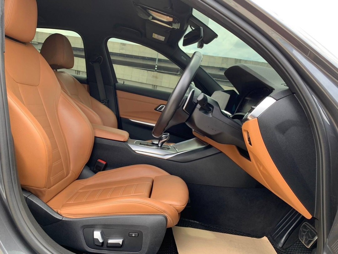 BMW 320d M sport Topสุด ดีเซล ปี 2021 แท้ จด 22 สีเทาเข้ม