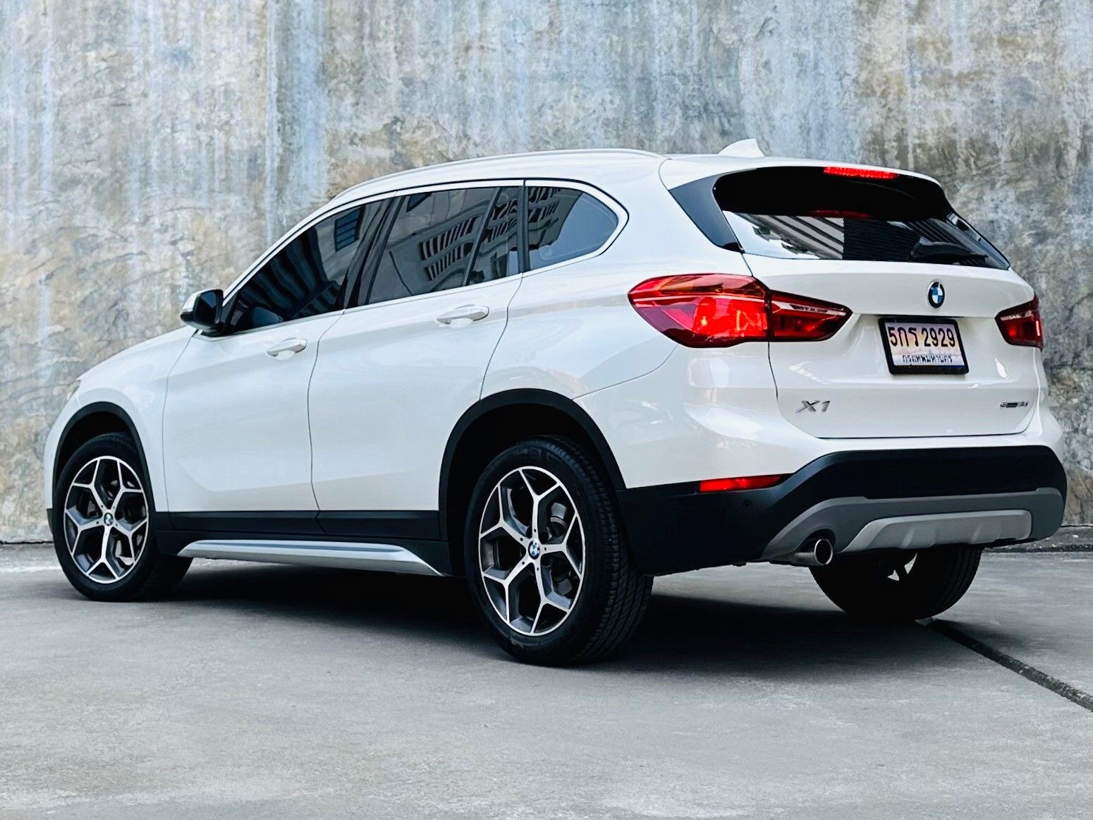 BMW X1, 2.0 sDrive18d xLine โฉม F48 ปี 2020