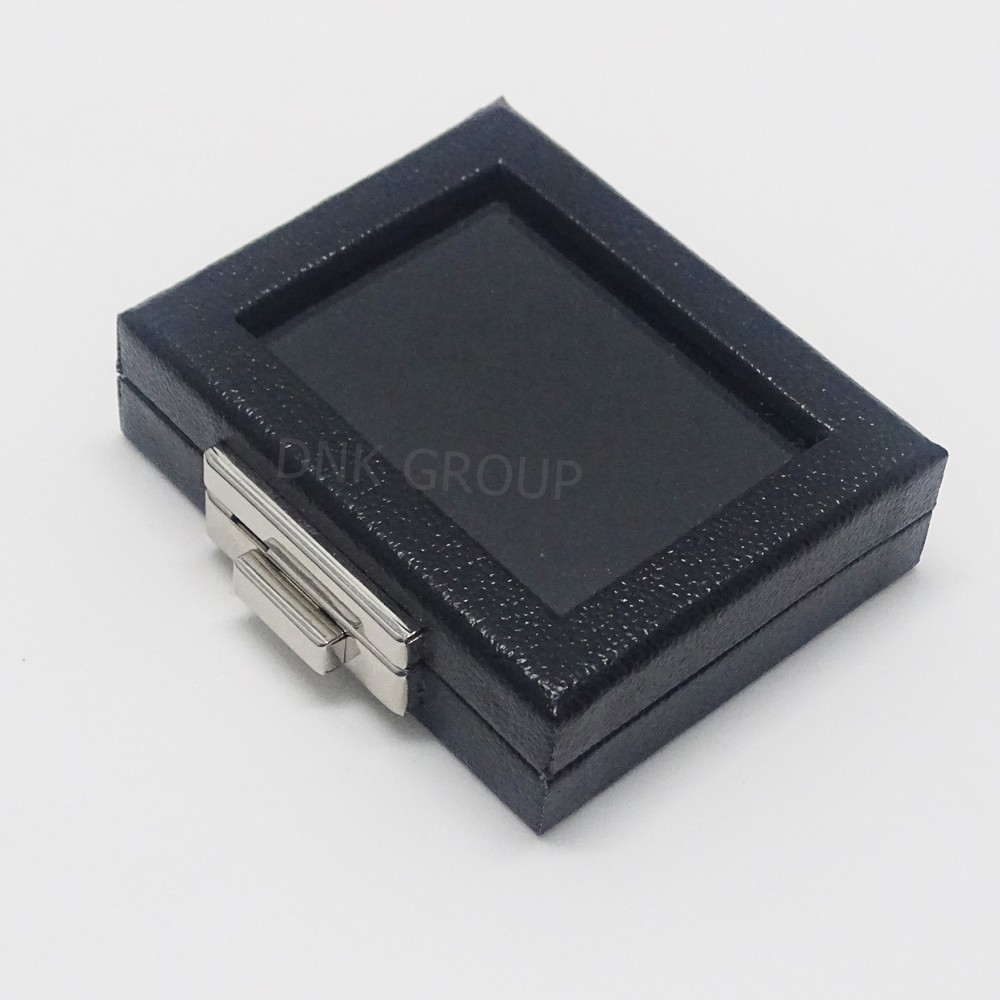 กล่องโชว์เครื่องประดับ (พื้น2สีขาว/ดำ) กล่องใส่เครื่องประดับ กล่องใส่พลอย กล่องใส่จิวเวรี่ กล่องโชว์เป็นกระจกใสด้านหน้า