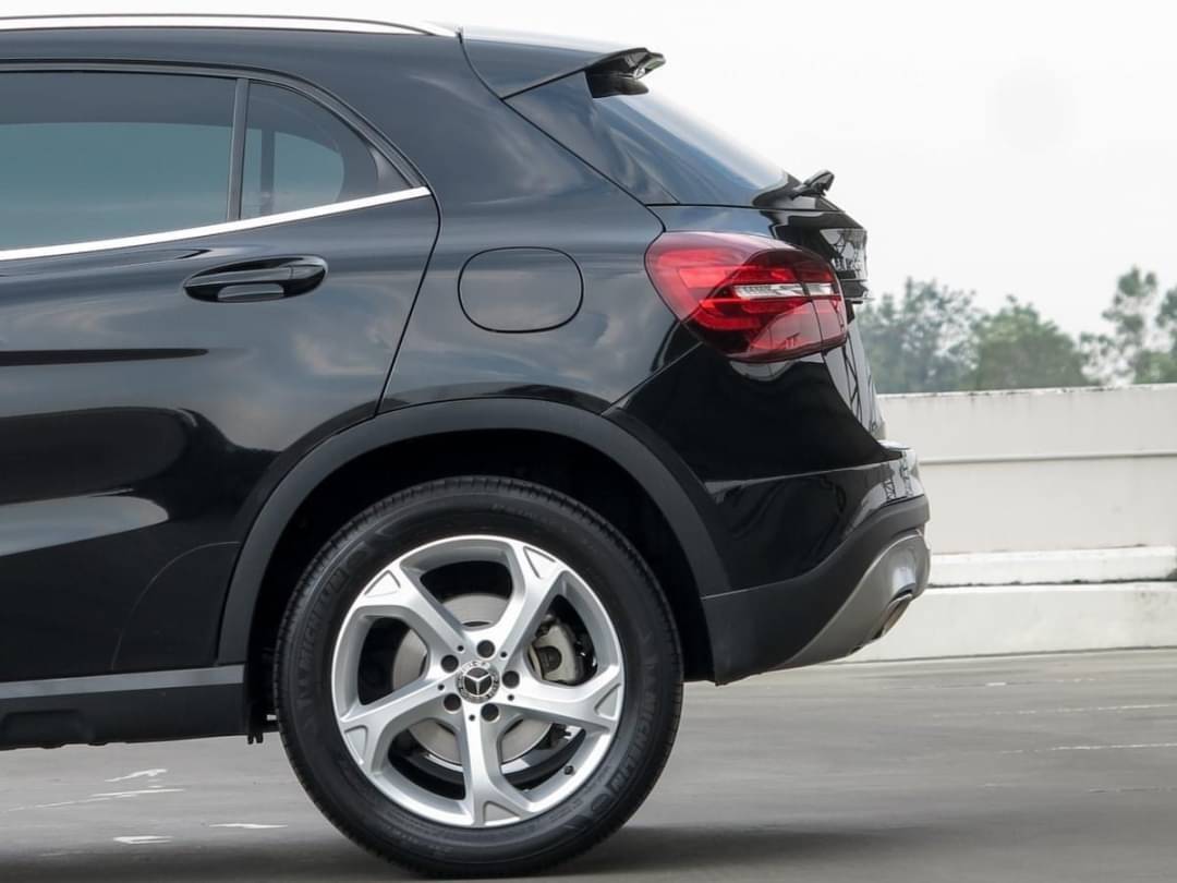 MERCEDES BENZ GLA 200 URBAN Facelift ปี 2017