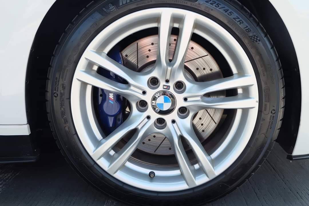 Bmw F30 320D LCI M Performance ปี 2017