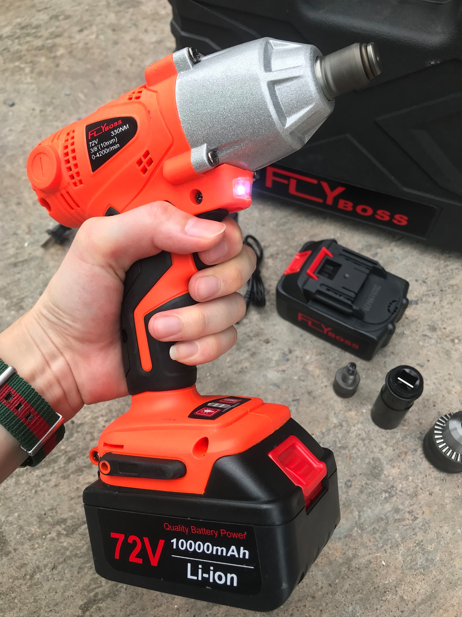 บล็อกแบต Flyboss 2in1 (ใช้ถอดน๊อตล้อรถยนต์)