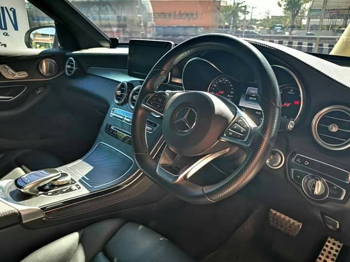 Benz GLC 250d AMG ปี2017