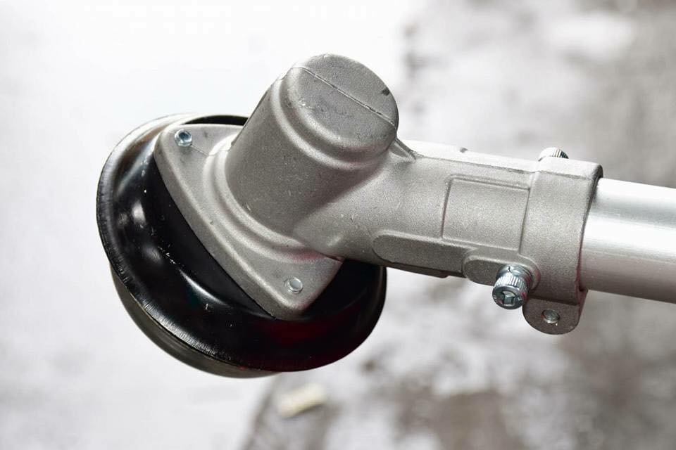 เครื่องตัดหญ้า 4 จังหวะ