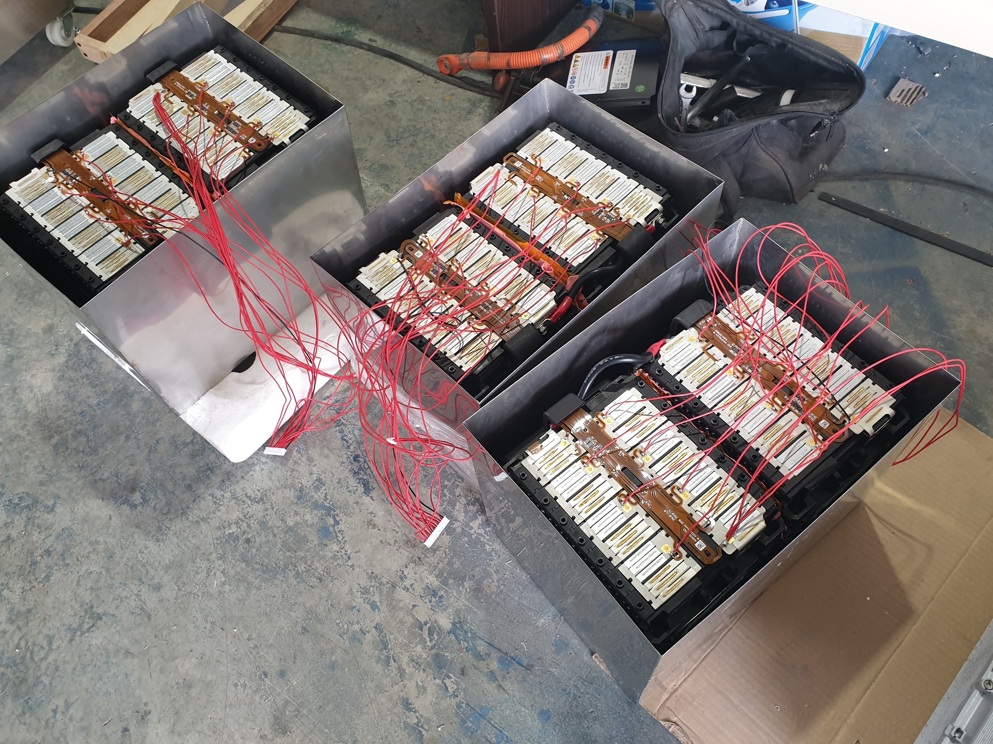 แบตเตอรี่สำหรับ รถกอล์ฟไฟฟ้า โฟล์คลิฟไฟฟ้า 48v 80Ah