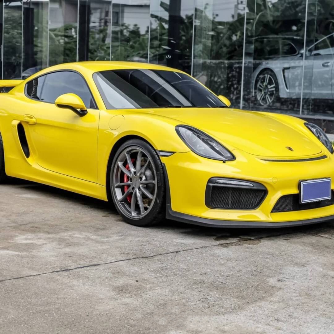 Porsche Cayman 981 GT4 ปี 2016