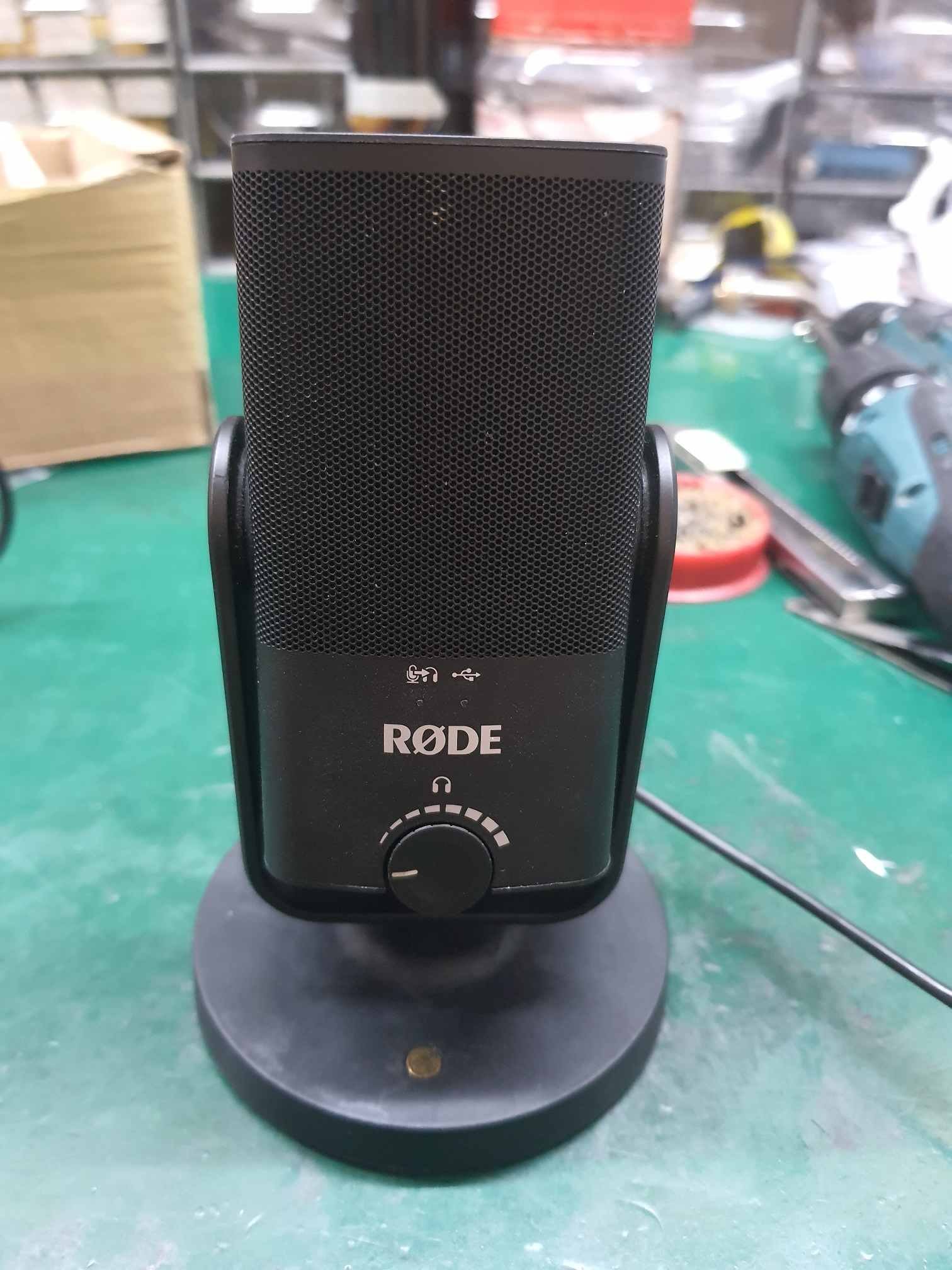 ซ่อมไมโครโฟน USB Microphone RODE NT-USB MINI อาการเปิดไม่ติด