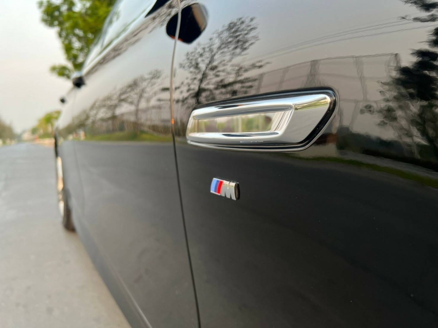 BMW 528i M Sport สีดำ Model F10 Lci ปี 2015