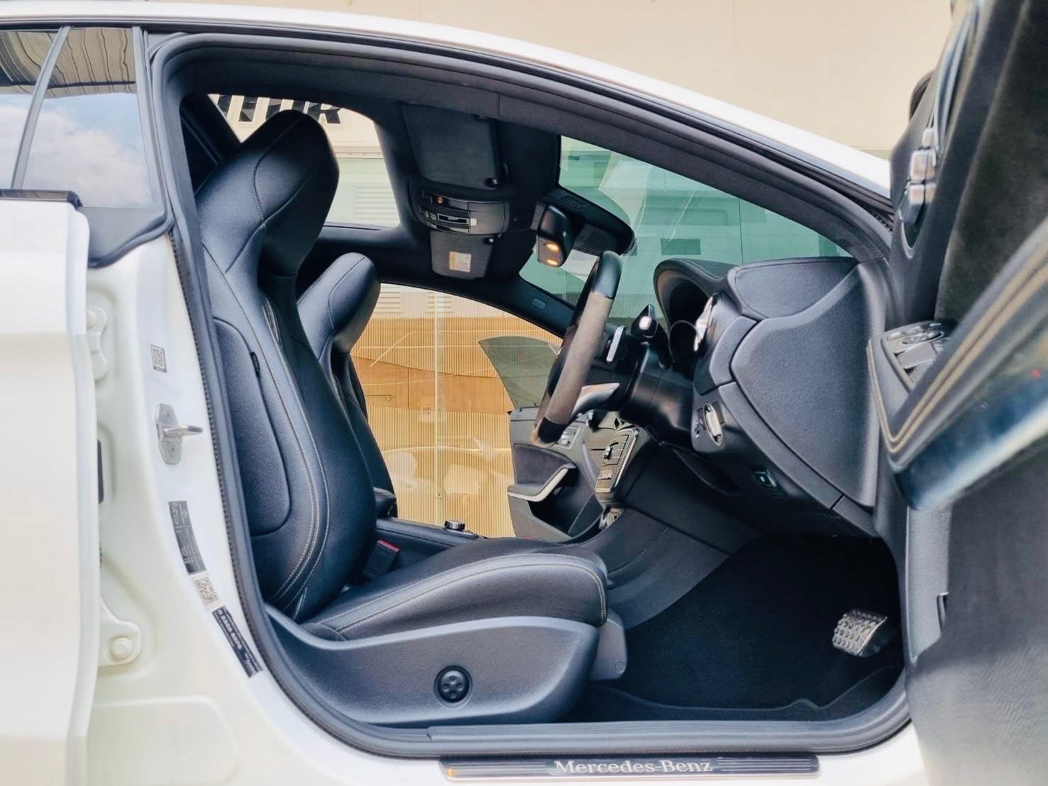Mercesdes Benz CLA250 AMG Dynamic White Art Edition W117 ปี 2019