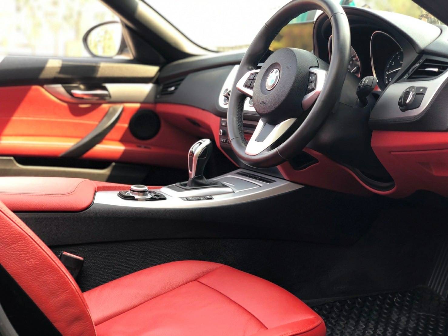BMW Z4 E89 sDrive20i 2.0 TwinTurbo ปี 2011จด 2013