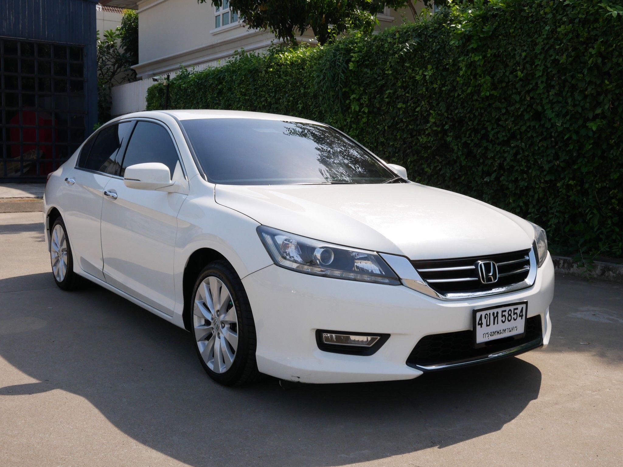 HONDA ACCORD 2.0EL ปี 2013